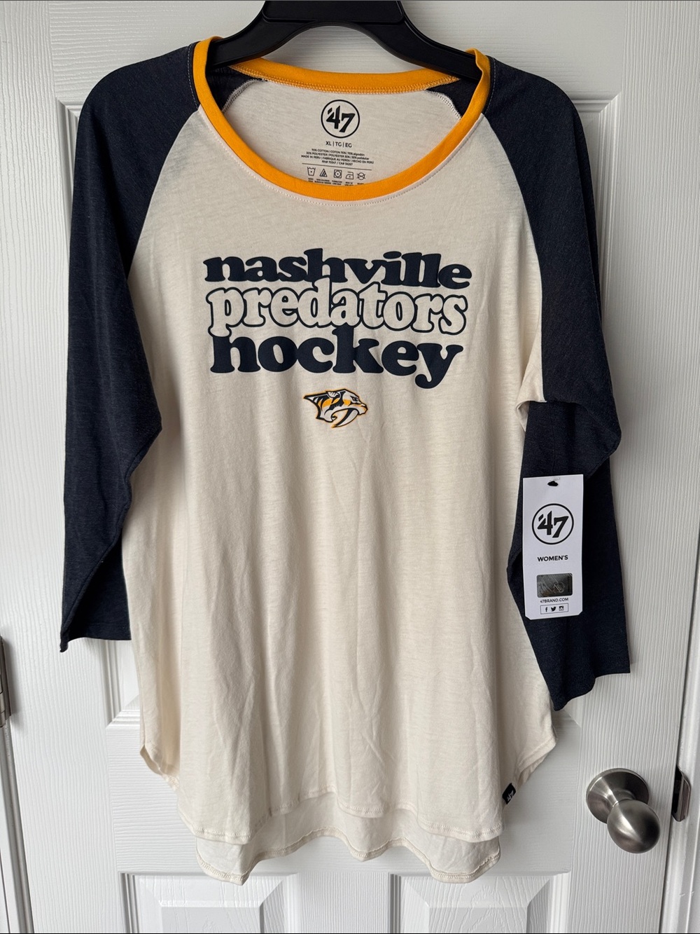 47 Women's Nashville Predators Cream & Navy Raglan Top with Gold Trim